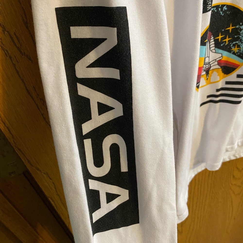 NASA long sleeved shirt - Picture 3 of 3